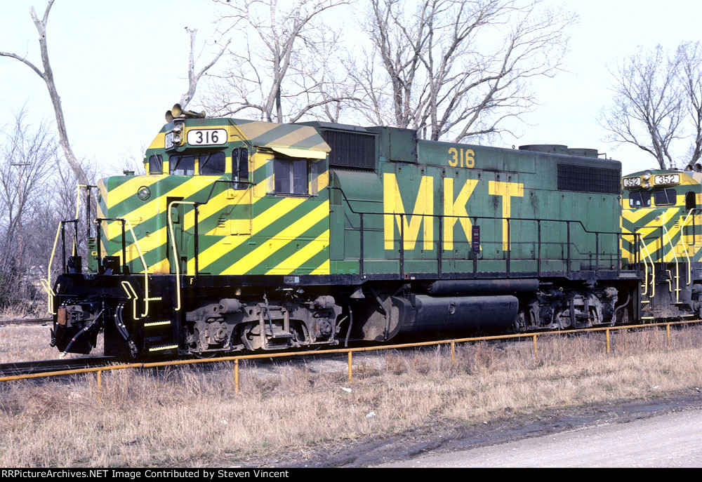 Katy GP38-2 MKT #316
